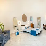 Дом отдыха Palazzo - Seaview